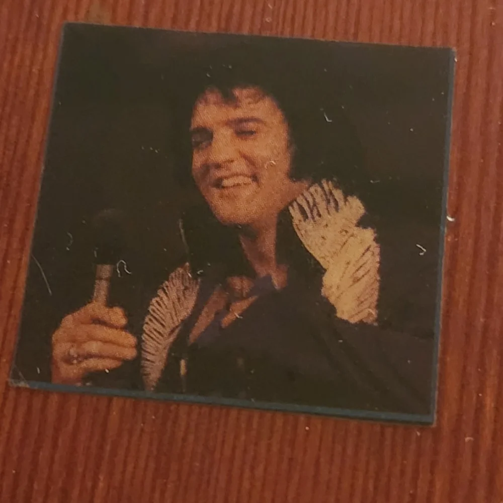 Vintage Elvis Presley Lacquered Wood Wall Clock 11.25x13.25x5/8th